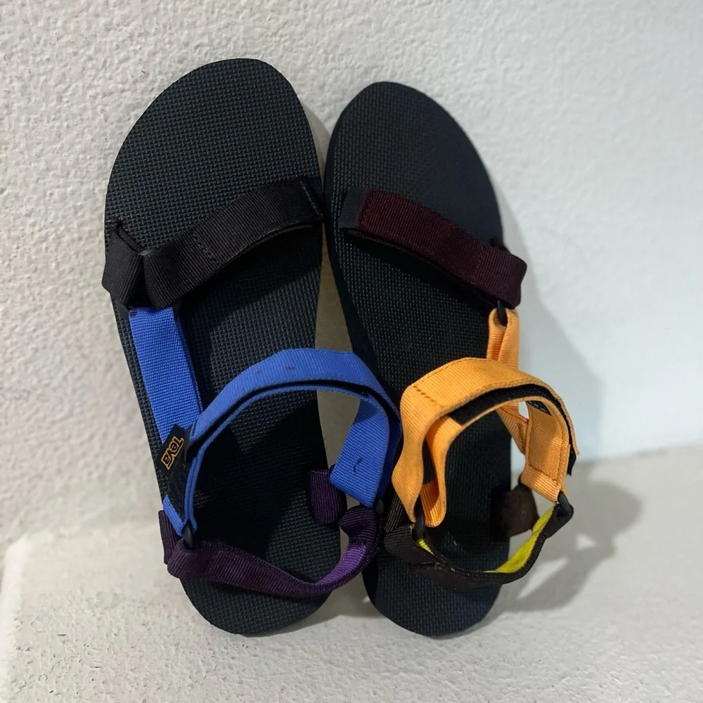 Teva Mens Size 12 Original Universal Pride Rainbow Colorblock‎ Sandals